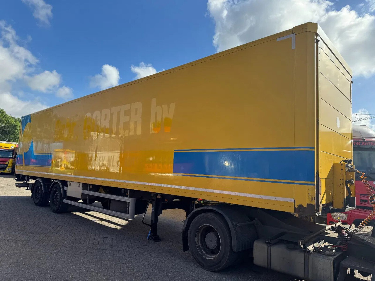 System Trailer TFSH 18 TRPLY - 2 AXLE SAF + STEE - Закритий кузов напівпричіп: фото 1 System Trailer TFSH 18 TRPLY - 2 AXLE SAF + STEE - Закритий кузов напівпричіп: фото 1