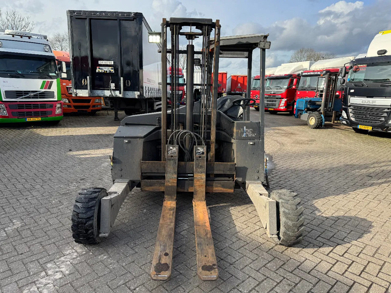 Terberg TKL-MC-3X3 TKL-MC-3X3 - 2000KG 3,2 LIFTING HEIGHT - Мобільний вилковий навантажувач: фото 2 Terberg TKL-MC-3X3 TKL-MC-3X3 - 2000KG 3,2 LIFTING HEIGHT - Мобільний вилковий навантажувач: фото 2