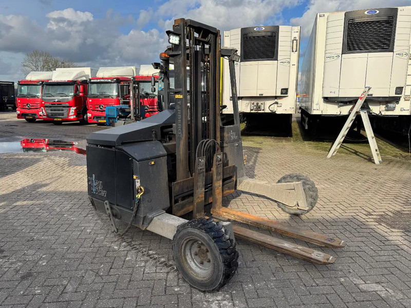 Terberg TKL-MC-3X3 TKL-MC-3X3 - 2000KG 3,2 LIFTING HEIGHT - Мобільний вилковий навантажувач: фото 3 Terberg TKL-MC-3X3 TKL-MC-3X3 - 2000KG 3,2 LIFTING HEIGHT - Мобільний вилковий навантажувач: фото 3