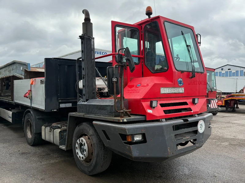 Terberg YT 180 4X2 - HUB REDUCTION + NL REGISTRATION! - Термінальний трактор: фото 3 Terberg YT 180 4X2 - HUB REDUCTION + NL REGISTRATION! - Термінальний трактор: фото 3