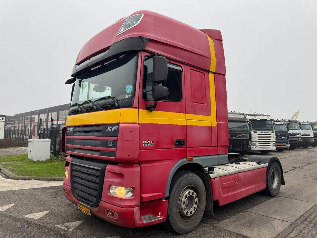 DAF XF 105.460 4X2 - EURO 5 + FULL SPOILER + NL TRUC - Тягач: фото 1 DAF XF 105.460 4X2 - EURO 5 + FULL SPOILER + NL TRUC - Тягач: фото 1