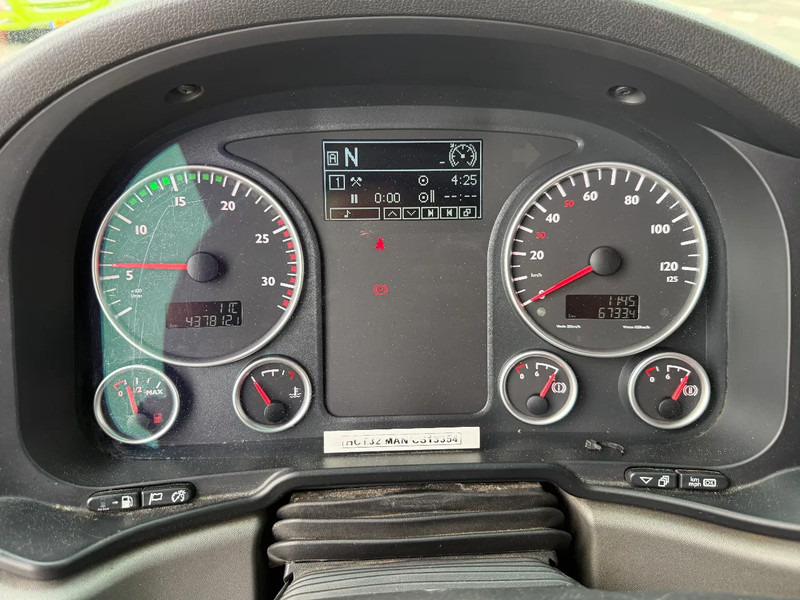 Тягач MAN TGX 41.540 8X4 180 TON+ RETARDER + PTO HYDRAULICS: фото 17