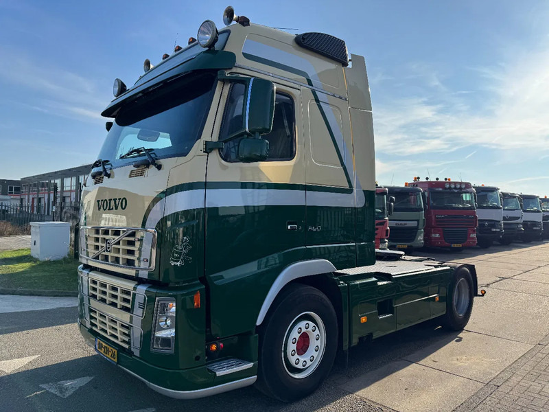 Volvo FH 16.550 4X2 - EURO 3 + FULL SPOILER + MANUAL GEAR - Тягач: фото 1 Volvo FH 16.550 4X2 - EURO 3 + FULL SPOILER + MANUAL GEAR - Тягач: фото 1