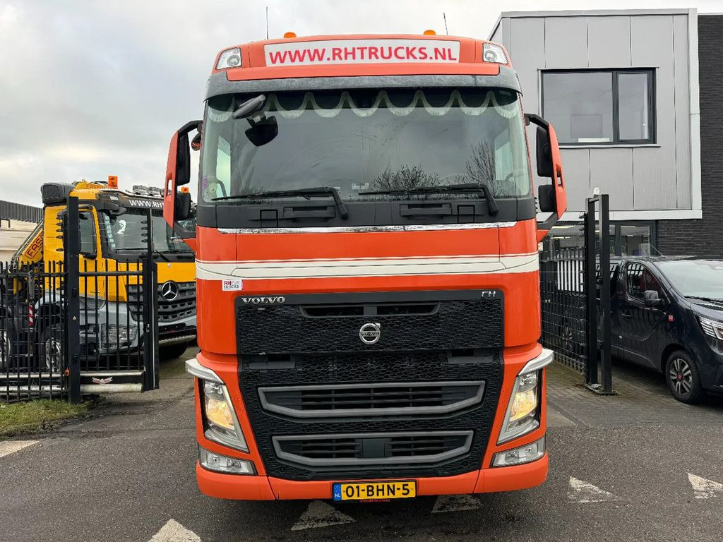 Volvo FH 460 4X2 EURO 6 PARK COOL TÜV TILL 10-2025 - Тягач: фото 2 Volvo FH 460 4X2 EURO 6 PARK COOL TÜV TILL 10-2025 - Тягач: фото 2