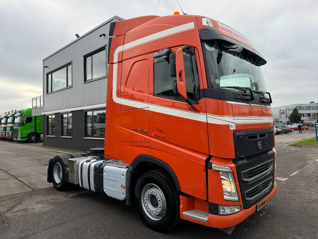 Volvo FH 460 4X2 EURO 6 PARK COOL TÜV TILL 10-2025 - Тягач: фото 3 Volvo FH 460 4X2 EURO 6 PARK COOL TÜV TILL 10-2025 - Тягач: фото 3