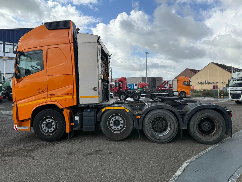 Volvo FH 540, 8X4, 490049 KM, INTARDER TUV 30-06-2026 - Тягач: фото 4 Volvo FH 540, 8X4, 490049 KM, INTARDER TUV 30-06-2026 - Тягач: фото 4