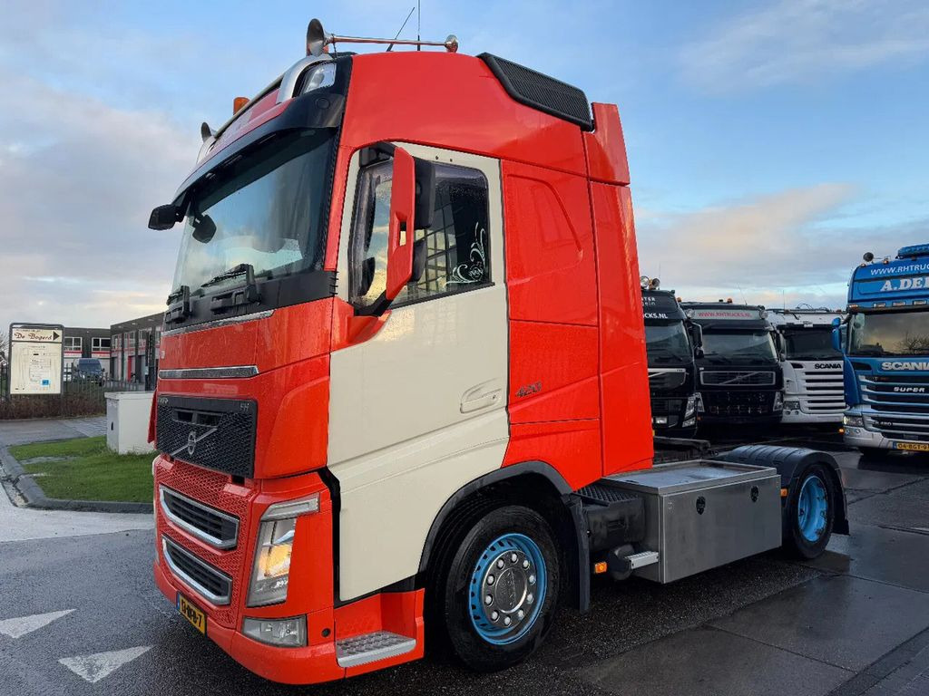 Volvo FH FH420 - Тягач: фото 1 Volvo FH FH420 - Тягач: фото 1