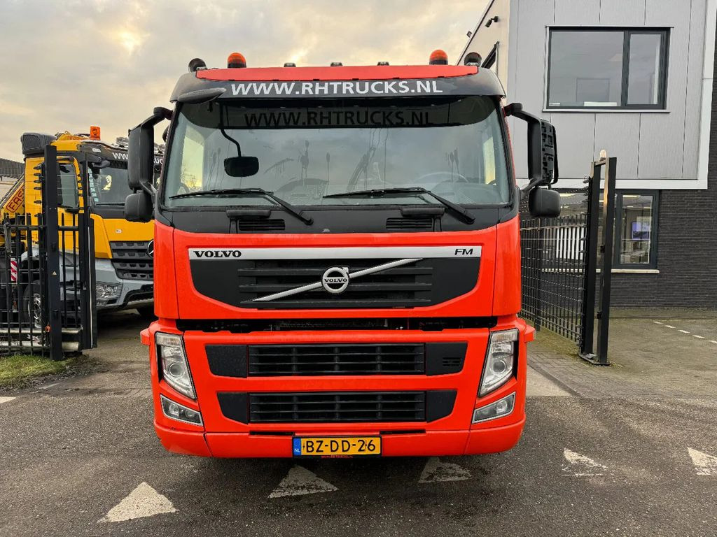 Volvo FM 370 6X2 EURO 6 ONLY 507675 KM - Тягач: фото 2 Volvo FM 370 6X2 EURO 6 ONLY 507675 KM - Тягач: фото 2