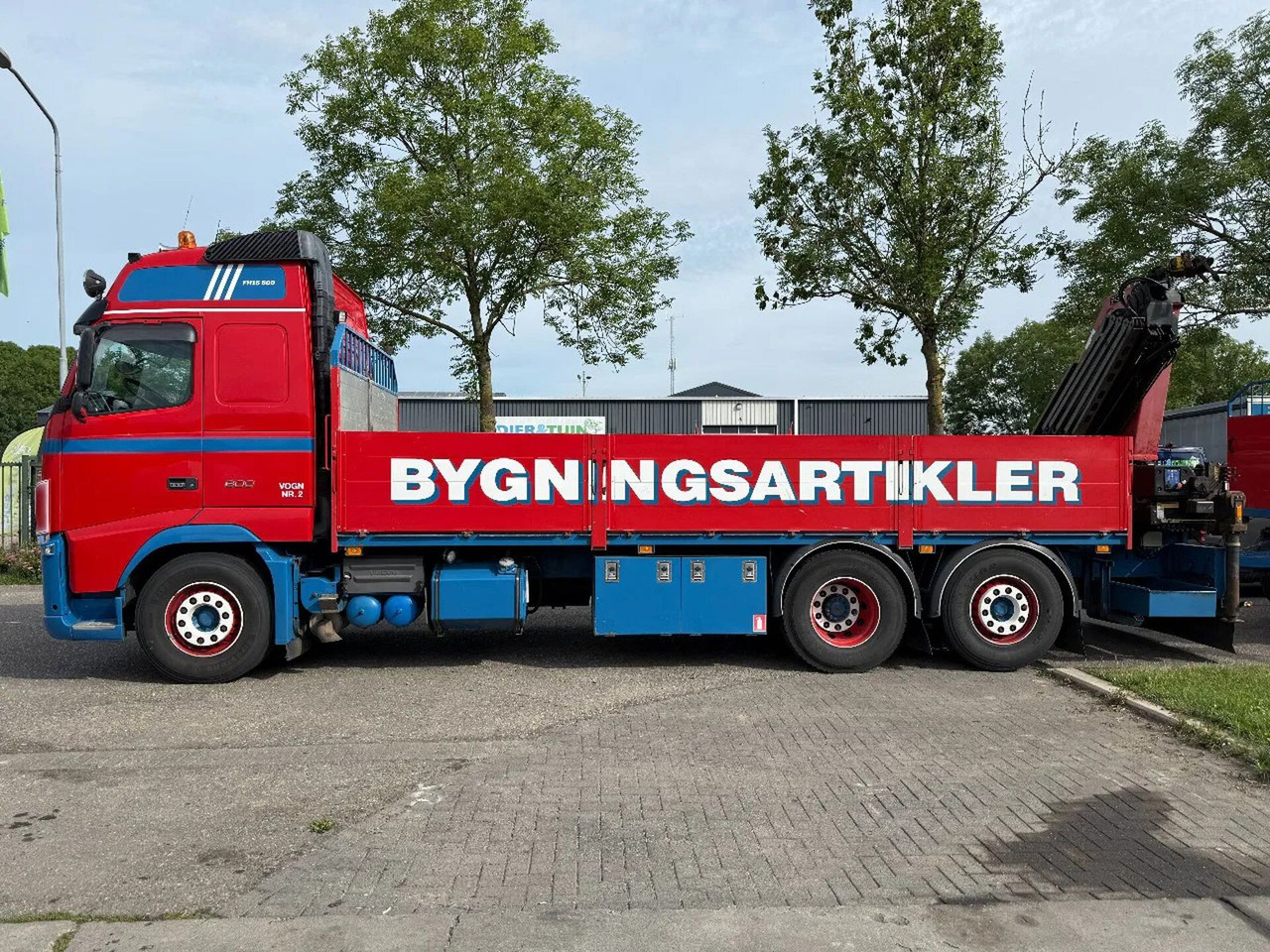 Volvo FH 600 - 6X2 - EURO 5 + HMF 2420 K5 + REMOTE - Бортова вантажівка/ Платформа, Вантажівка з маніпулятором: фото 5 Volvo FH 600 - 6X2 - EURO 5 + HMF 2420 K5 + REMOTE - Бортова вантажівка/ Платформа, Вантажівка з маніпулятором: фото 5
