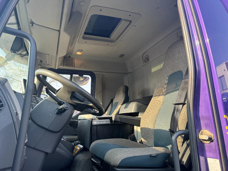 Вантажівка з закритим кузовом Volvo FL 250 4X2 EURO 6 BOX DHOLLANDIA 1500 KG: фото 15