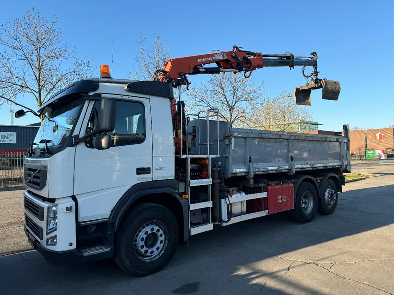 Volvo FM 330 6X2 - EURO 5 + ATLAS 126.3E A2 + REMOTE + LIFT/STEERING AXLE - Самоскид вантажівка, Вантажівка з маніпулятором: фото 2 Volvo FM 330 6X2 - EURO 5 + ATLAS 126.3E A2 + REMOTE + LIFT/STEERING AXLE - Самоскид вантажівка, Вантажівка з маніпулятором: фото 2