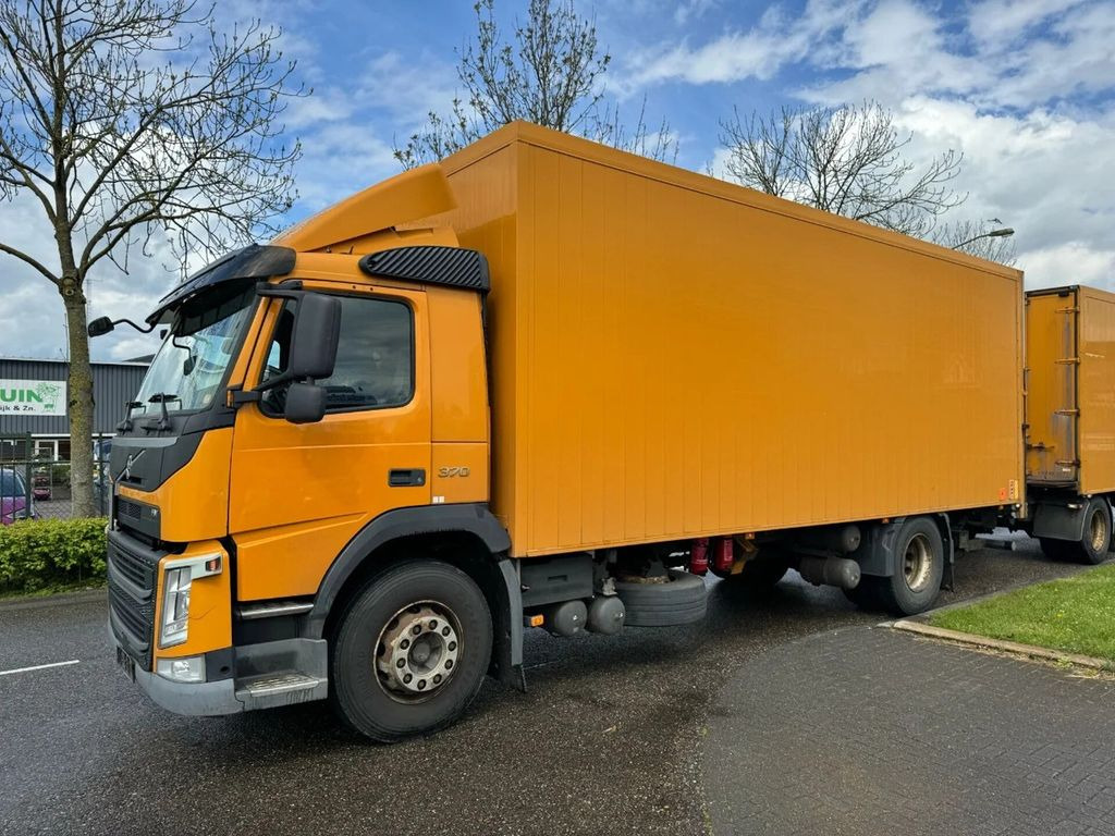 Volvo FM 370 4X2 EURO 6 + CARGOBOX + CARGOLIFT ZEPRO - Вантажівка з закритим кузовом: фото 1 Volvo FM 370 4X2 EURO 6 + CARGOBOX + CARGOLIFT ZEPRO - Вантажівка з закритим кузовом: фото 1