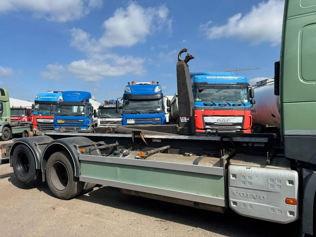 Гаковий мультиліфт вантажівка Volvo FM 410 6X2 EURO 6 VDL 20 T HOOK LIFTING AXLE: фото 12