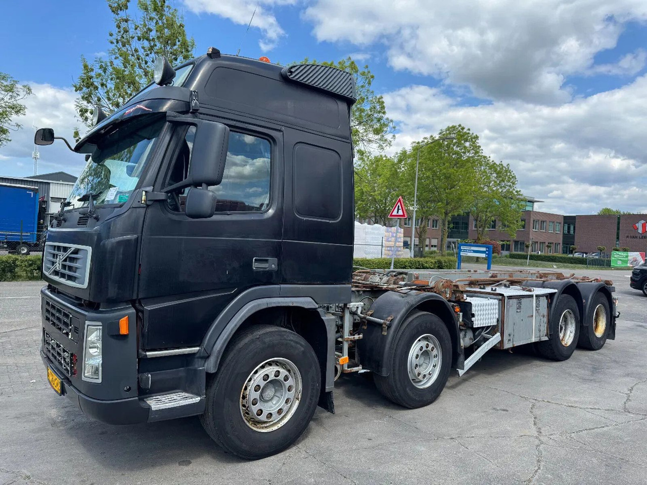 Volvo FM 440 8X4 EURO 5 + CABELLIFT TIPPER - Гаковий мультиліфт вантажівка: фото 1 Volvo FM 440 8X4 EURO 5 + CABELLIFT TIPPER - Гаковий мультиліфт вантажівка: фото 1