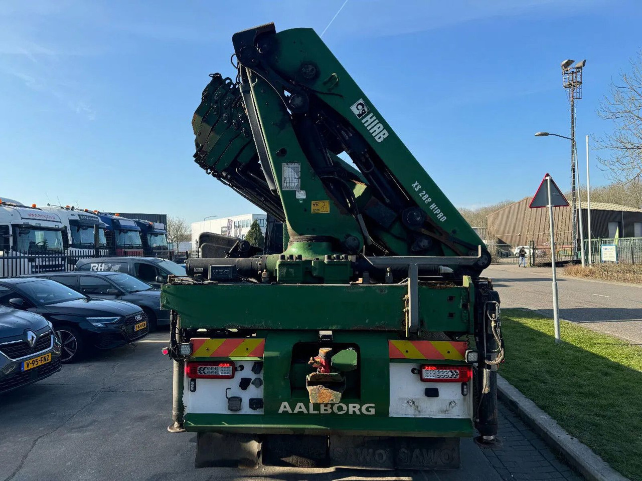 Volvo FM 500 8X4 HIAB 288 + REMOTE CONTROL 5TH + 6TH F Volvo FM 500 8X4 HIAB 288 + REMOTE CONTROL 5TH + 6TH F в лізинг Volvo FM 500 8X4 HIAB 288 + REMOTE CONTROL 5TH + 6TH F Volvo FM 500 8X4 HIAB 288 + REMOTE CONTROL 5TH + 6TH F: фото 11