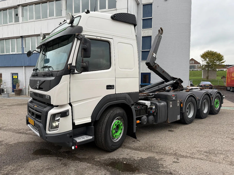 Volvo FMX 500 8x4 HOOKLIFT HIAB XR22SL61, LAST AXLE STEERING - Гаковий мультиліфт вантажівка: фото 1 Volvo FMX 500 8x4 HOOKLIFT HIAB XR22SL61, LAST AXLE STEERING - Гаковий мультиліфт вантажівка: фото 1