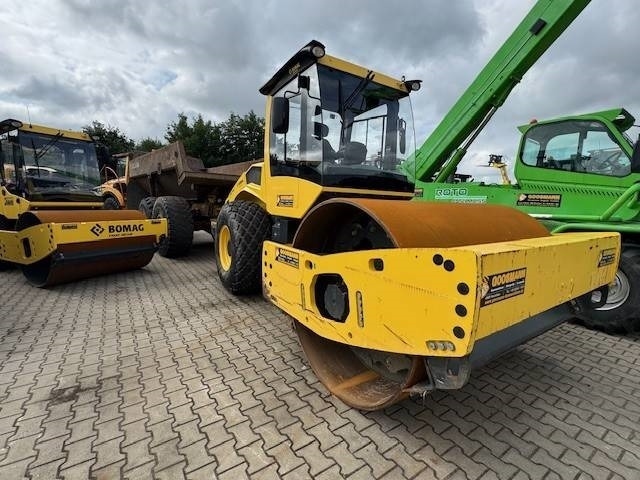 BOMAG BW 213 D-5 - Дорожній каток: фото 5 BOMAG BW 213 D-5 - Дорожній каток: фото 5