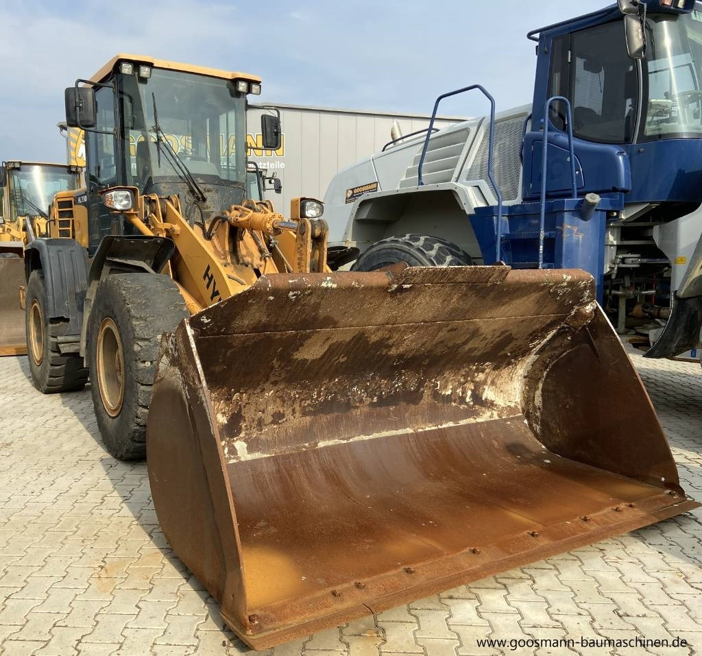HYUNDAI HL 730-9A - Колісний навантажувач: фото 2 HYUNDAI HL 730-9A - Колісний навантажувач: фото 2