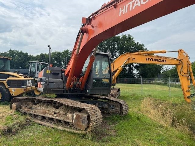 Hitachi ZX 210 LC - Гусеничний екскаватор: фото 3 Hitachi ZX 210 LC - Гусеничний екскаватор: фото 3