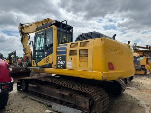 Komatsu PC 240 NLC-10 - Гусеничний екскаватор: фото 1 Komatsu PC 240 NLC-10 - Гусеничний екскаватор: фото 1