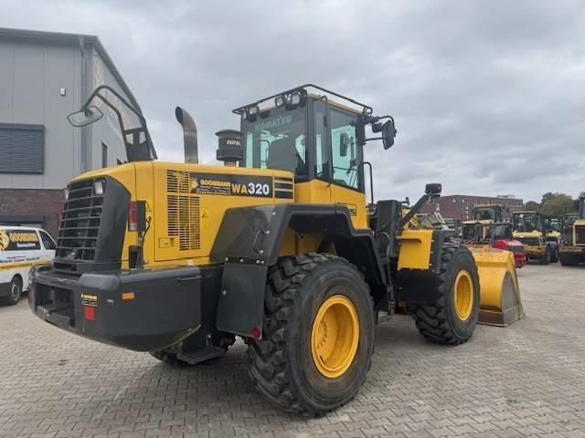 Колісний навантажувач Komatsu WA 320: фото 6 Колісний навантажувач Komatsu WA 320: фото 6