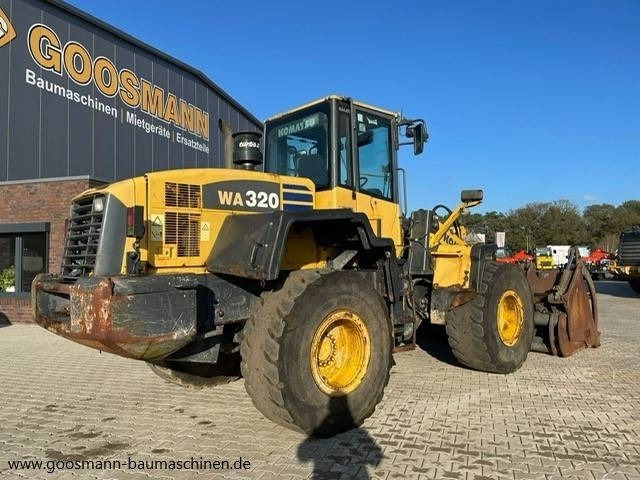 Komatsu WA 320 mit Greifschaufel + Schnellwechsler - Колісний навантажувач: фото 2 Komatsu WA 320 mit Greifschaufel + Schnellwechsler - Колісний навантажувач: фото 2