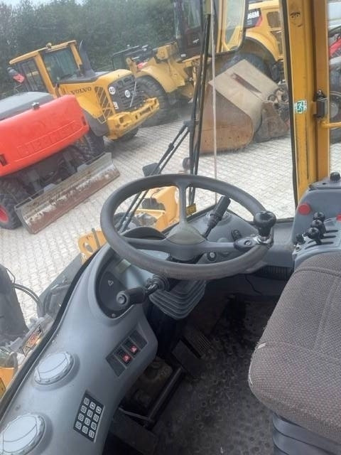Volvo L 70 E - Колісний навантажувач: фото 5 Volvo L 70 E - Колісний навантажувач: фото 5