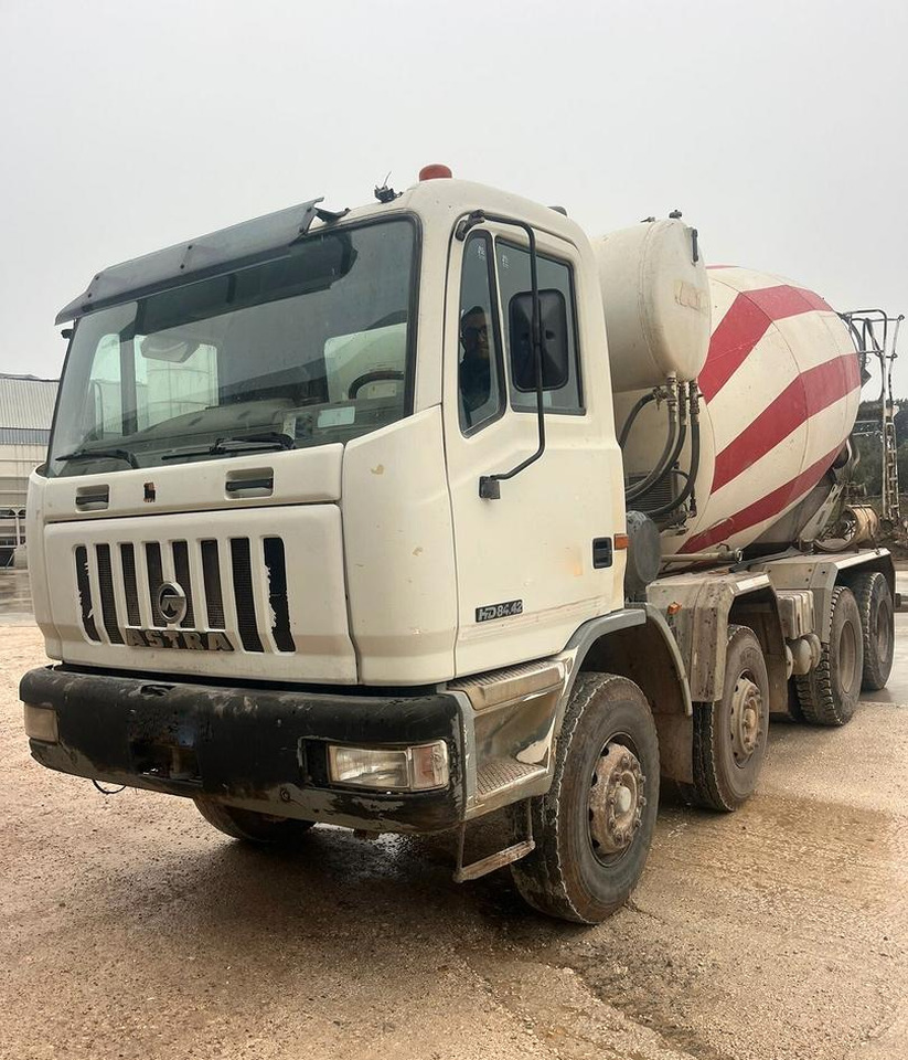 Autobetoniera Astra HD7 84 42 - Автобетонозмішувач: фото 4 Autobetoniera Astra HD7 84 42 - Автобетонозмішувач: фото 4