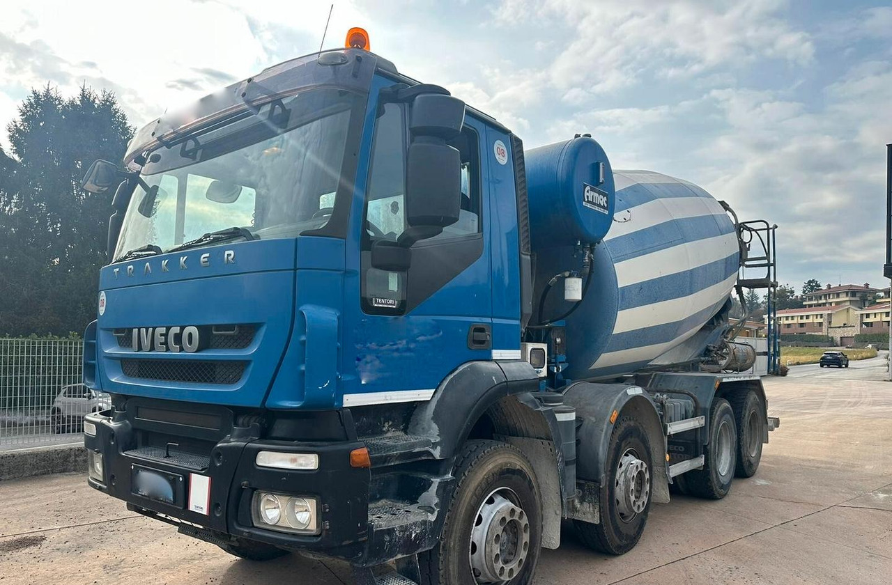 Autobetoniera Iveco Trakker 450 euro 5 - Автобетонозмішувач: фото 2 Autobetoniera Iveco Trakker 450 euro 5 - Автобетонозмішувач: фото 2