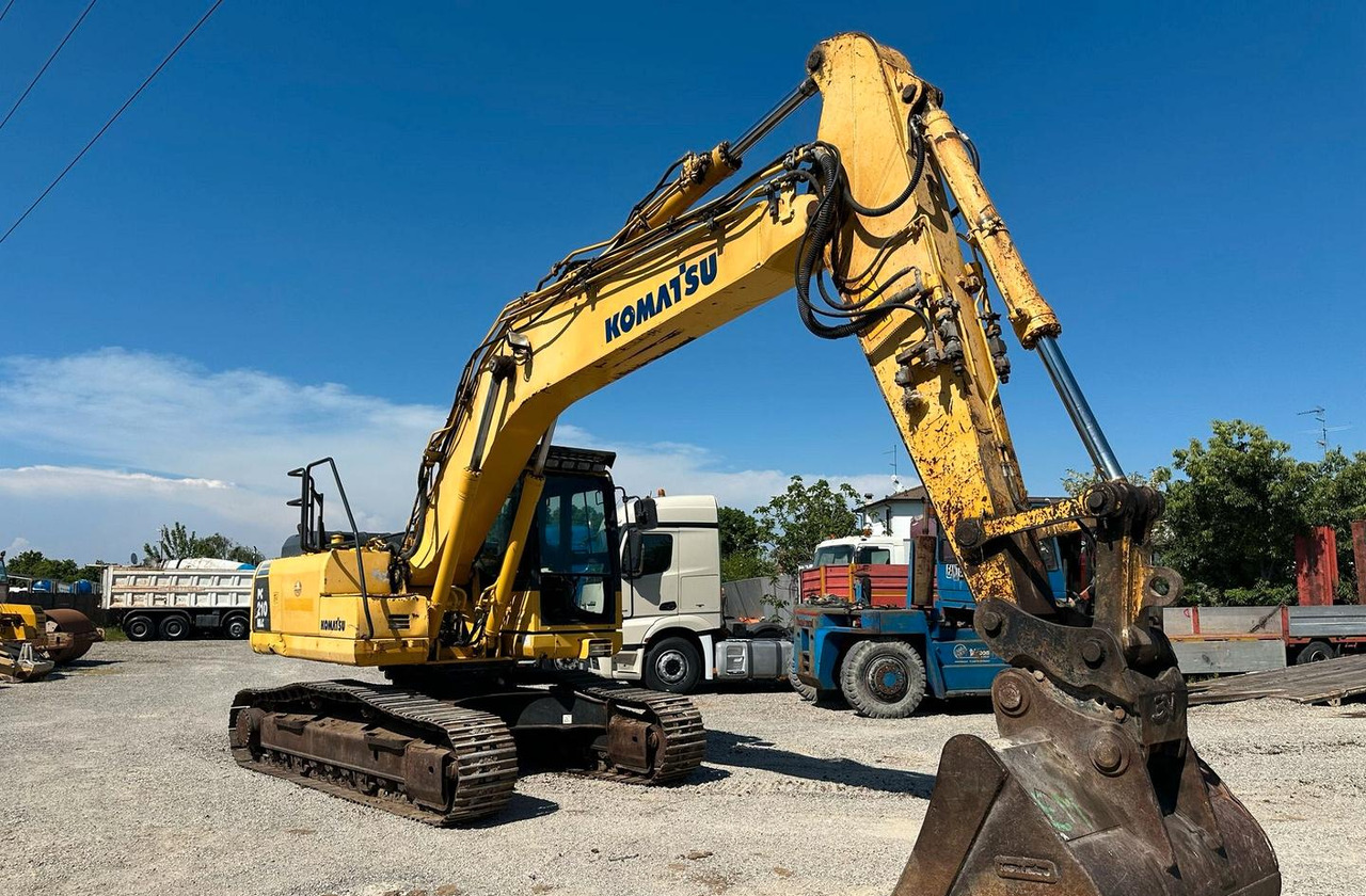 Escavatore Komatsu PC 210 del 2016 - Гусеничний екскаватор: фото 3 Escavatore Komatsu PC 210 del 2016 - Гусеничний екскаватор: фото 3