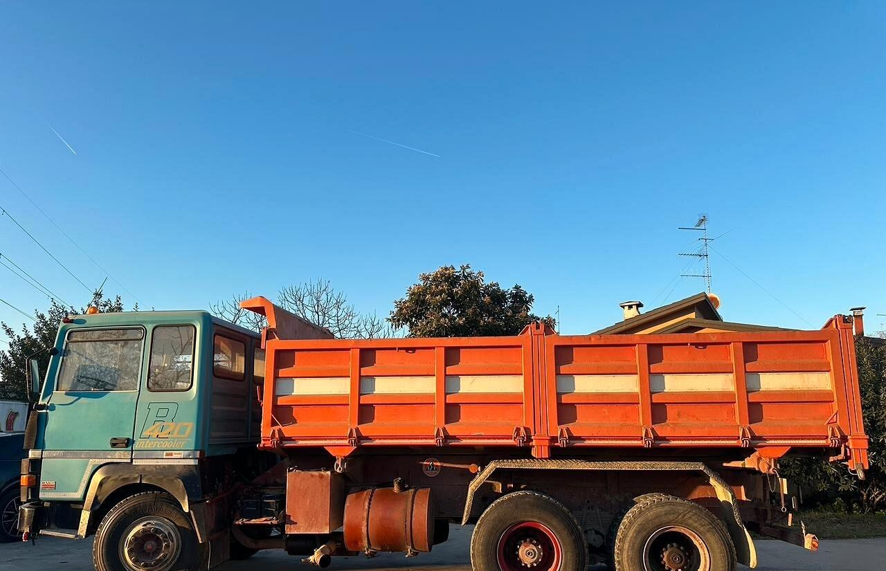 - Самоскид вантажівка: фото 5 - Самоскид вантажівка: фото 5