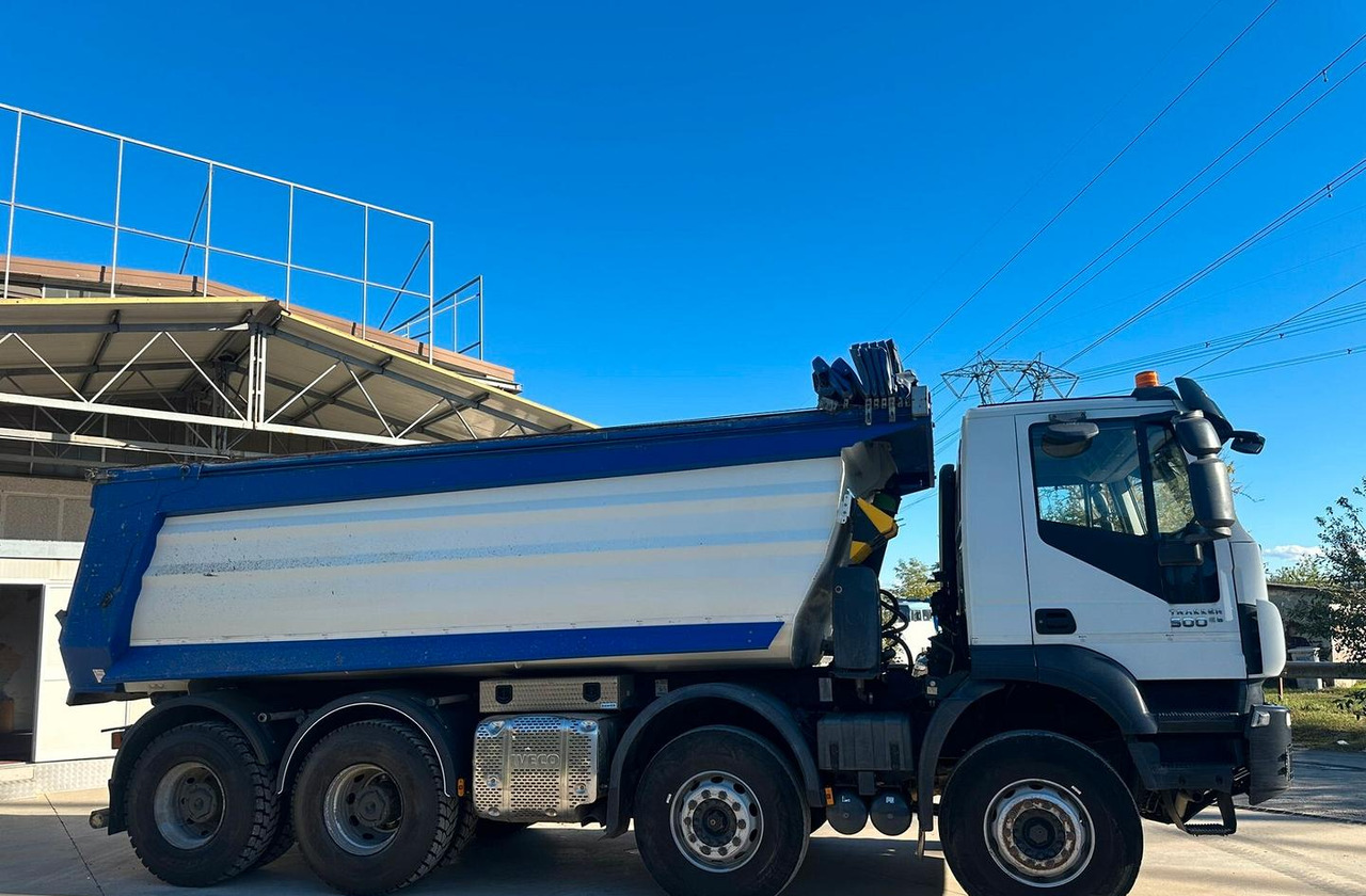 Iveco Trakker 500 anno 2020 - Самоскид вантажівка: фото 3 Iveco Trakker 500 anno 2020 - Самоскид вантажівка: фото 3