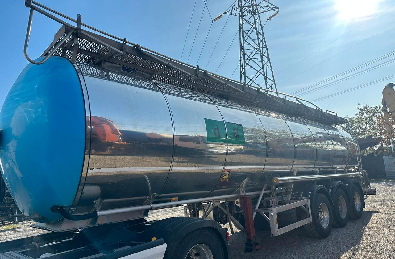 Semirimorchio cisterna Feldbinder - Напівпричіп цистерна: фото 1 Semirimorchio cisterna Feldbinder - Напівпричіп цистерна: фото 1