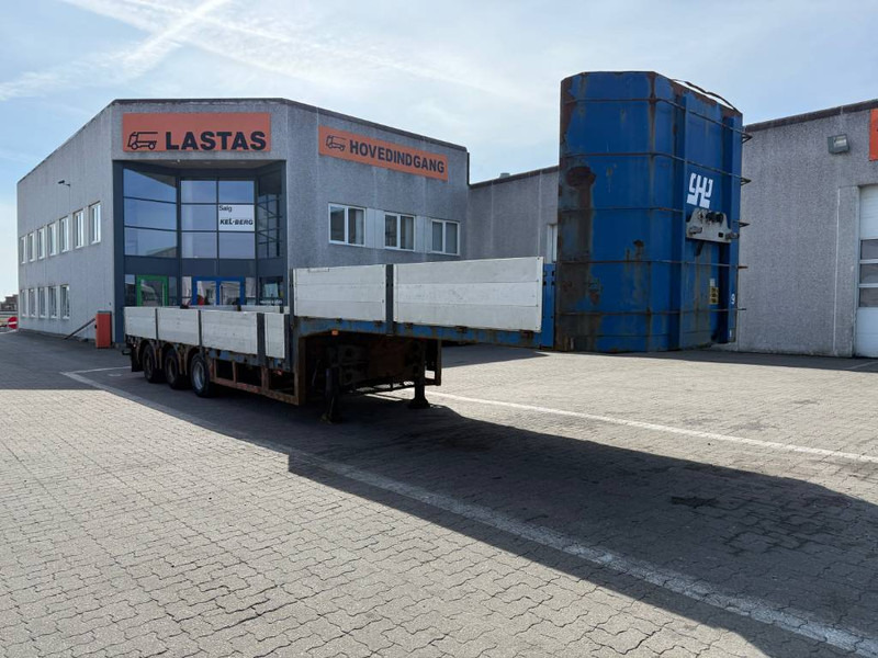 B-XL 3-axle Stepdeck/Tiefbettauflieger/Nedbygget - Низькорамна платформа напівпричіп: фото 1 B-XL 3-axle Stepdeck/Tiefbettauflieger/Nedbygget - Низькорамна платформа напівпричіп: фото 1