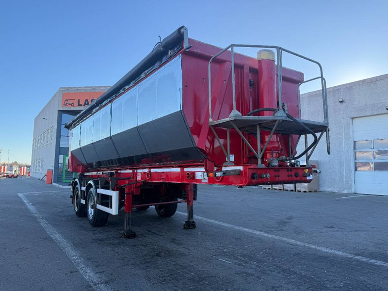 KLC Tipper / Kipper / Tiptrailer - Самоскид напівпричіп: фото 1 KLC Tipper / Kipper / Tiptrailer - Самоскид напівпричіп: фото 1