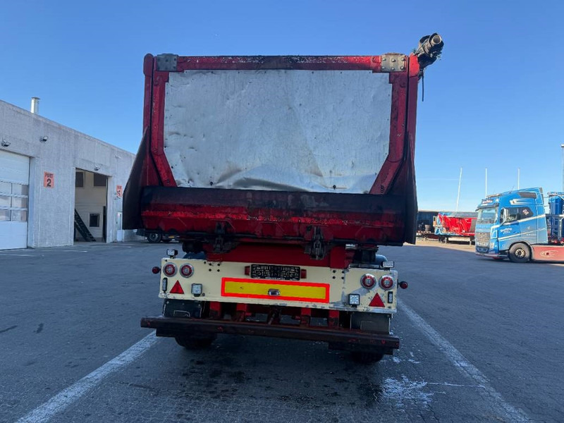 KLC Tipper / Kipper / Tiptrailer - Самоскид напівпричіп: фото 4 KLC Tipper / Kipper / Tiptrailer - Самоскид напівпричіп: фото 4