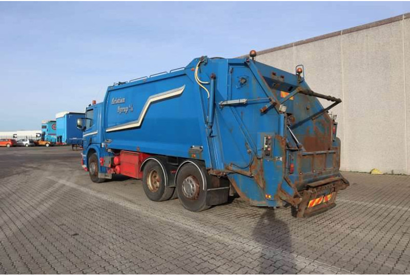 Scania P230 6X2*4 Skraldebil/Müllwagen/Garbagetruck - Вантажівка: фото 4 Scania P230 6X2*4 Skraldebil/Müllwagen/Garbagetruck - Вантажівка: фото 4