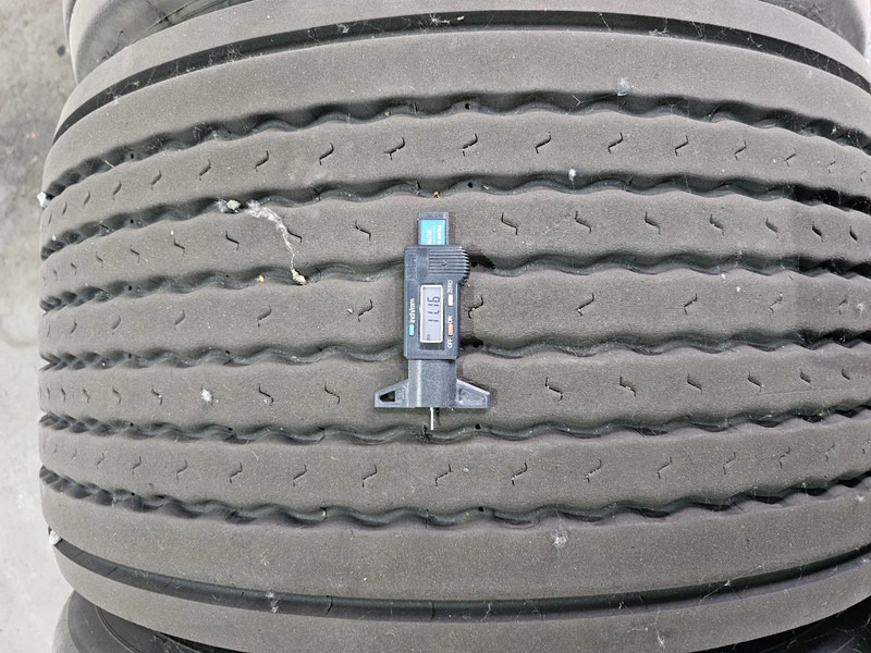 Michelin 50x 445/45R19.5 - Шина в категорії Вантажівки: фото 3 Michelin 50x 445/45R19.5 - Шина в категорії Вантажівки: фото 3