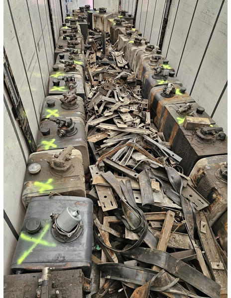 Гідравліка в категорії Вантажівки Onbekend 30x Complete PTO system: фото 9