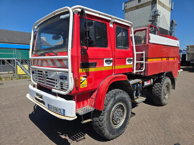 Renault Midliner 210 M210 - Пожежна машина: фото 1 Renault Midliner 210 M210 - Пожежна машина: фото 1