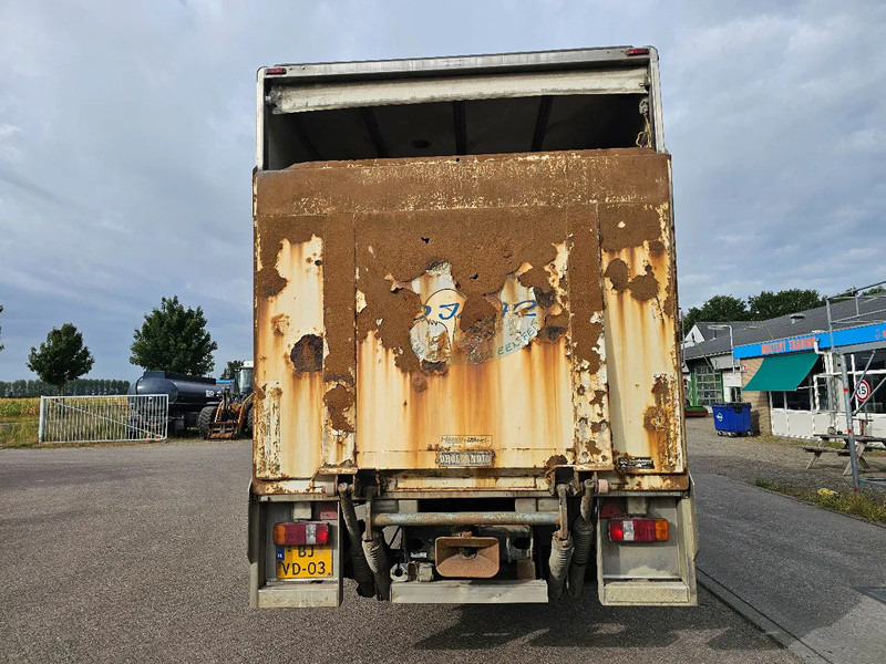 Вантажівка з закритим кузовом Scania P114-340 CP14: фото 6