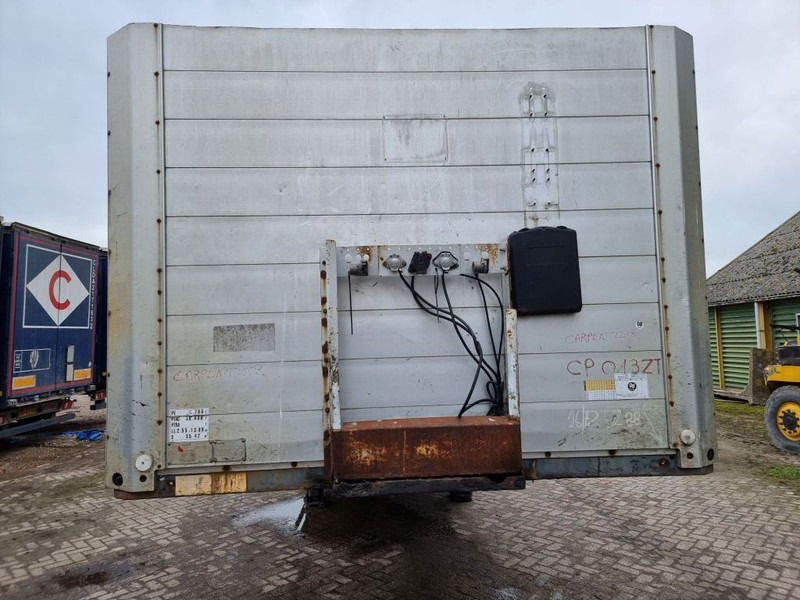 Schmitz Cargobull SCS24 - Бортовий напівпричіп/ Платформа: фото 2 Schmitz Cargobull SCS24 - Бортовий напівпричіп/ Платформа: фото 2