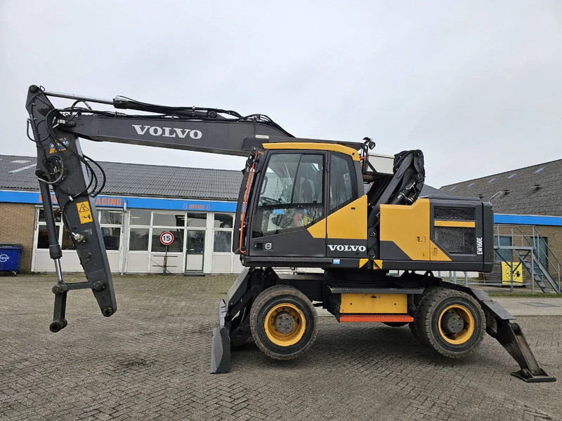 Volvo EW160E - Колісний екскаватор: фото 2 Volvo EW160E - Колісний екскаватор: фото 2