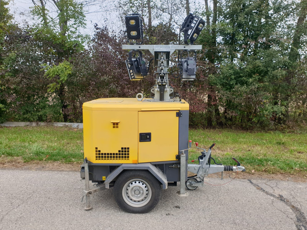 Atlas Copco HiLight 5+ - Освітлювальна вежа: фото 2 Atlas Copco HiLight 5+ - Освітлювальна вежа: фото 2