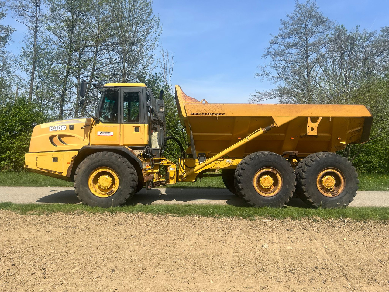 BELL ADT B 30 D - Самоскид: фото 1 BELL ADT B 30 D - Самоскид: фото 1