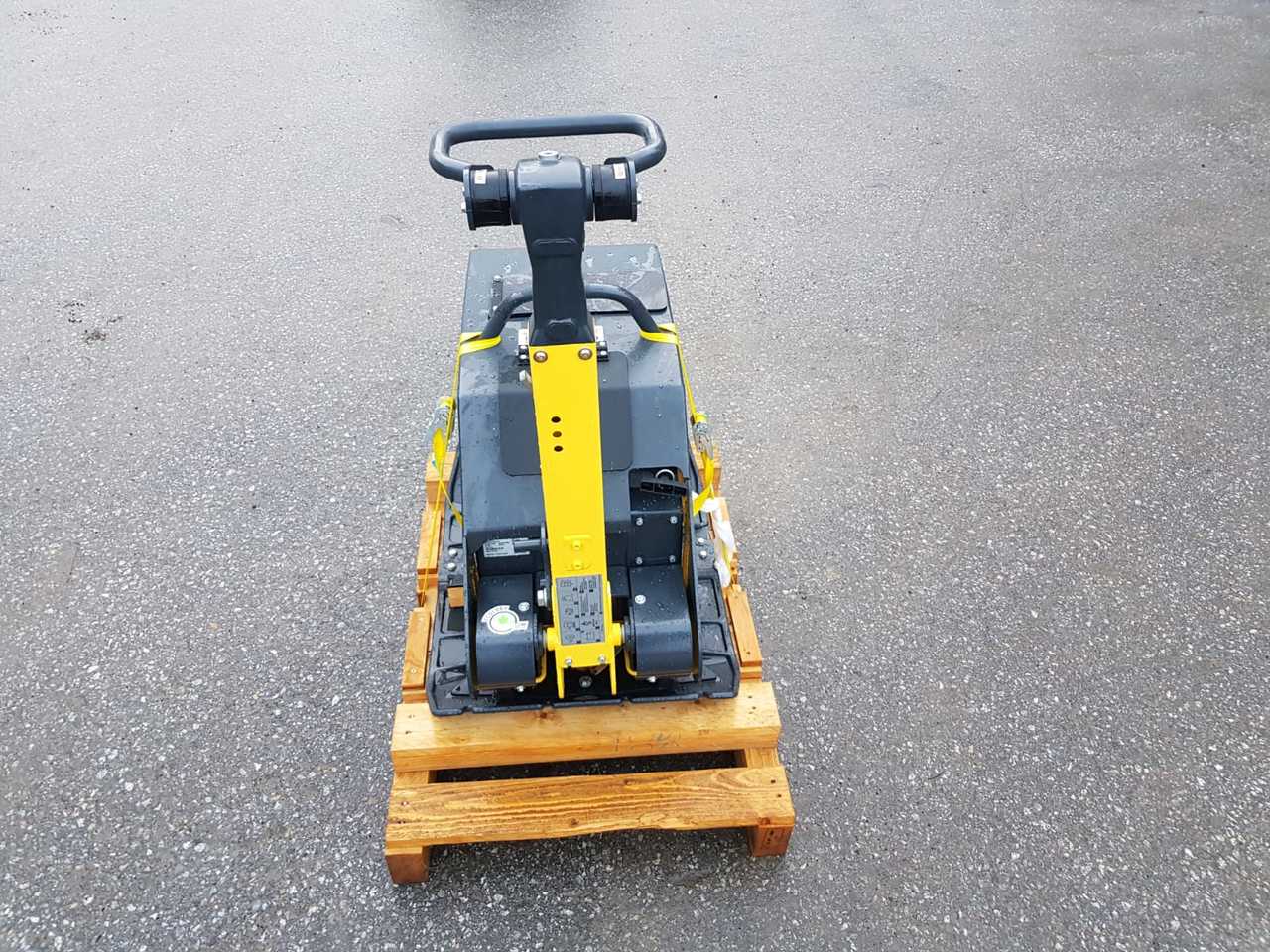 BOMAG BPR 35/60 D - Віброплита: фото 5 BOMAG BPR 35/60 D - Віброплита: фото 5