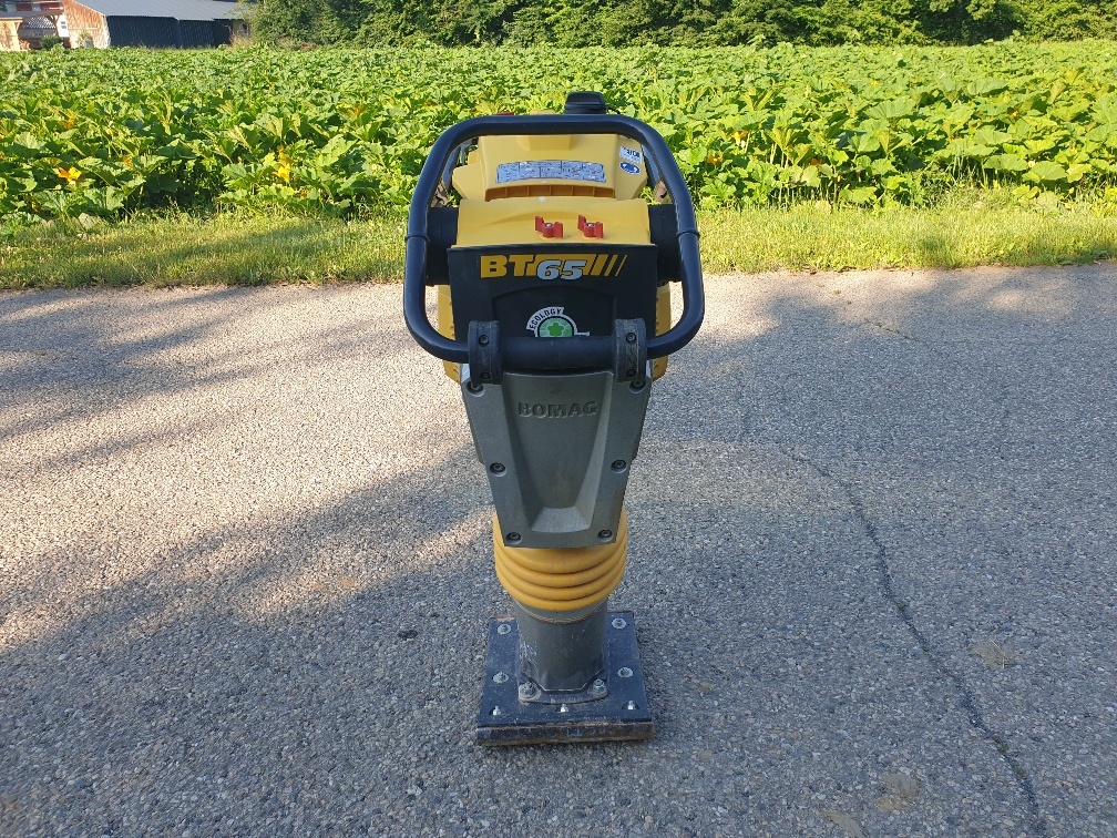 BOMAG BT 65 - Віброплита: фото 4 BOMAG BT 65 - Віброплита: фото 4
