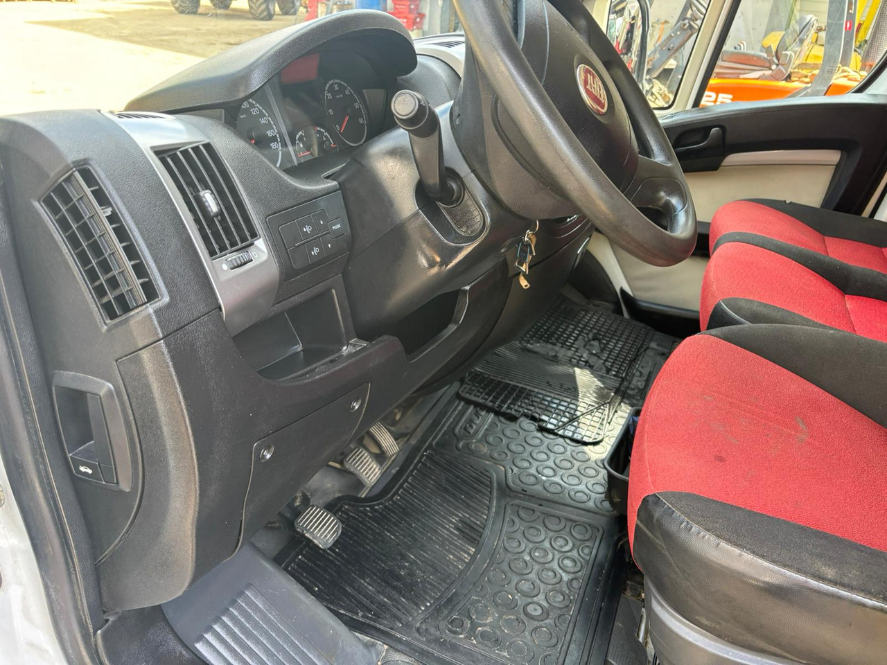 Fiat Ducato Maxi KW 35 L4H3 130 E5 - Motorschaden в лізинг Fiat Ducato Maxi KW 35 L4H3 130 E5 - Motorschaden: фото 10