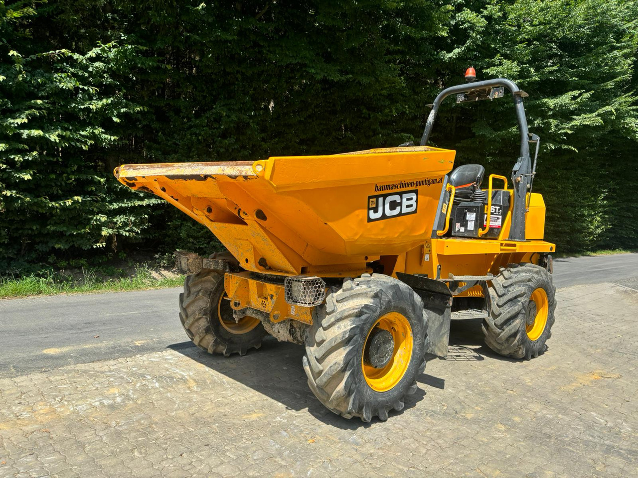JCB 6 ST - Самоскид: фото 3 JCB 6 ST - Самоскид: фото 3