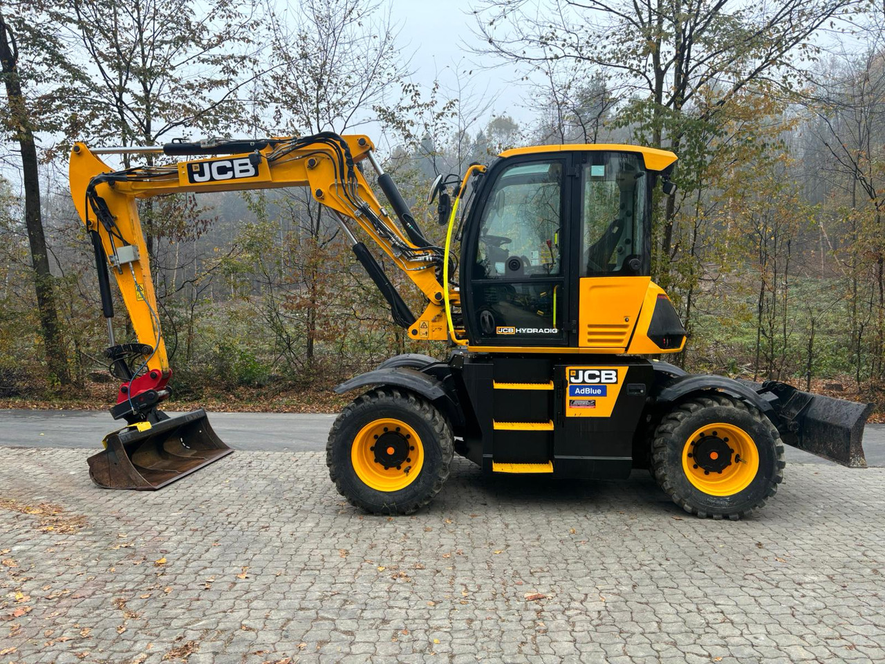 JCB HD 110 WT 4F - Колісний екскаватор: фото 1 JCB HD 110 WT 4F - Колісний екскаватор: фото 1